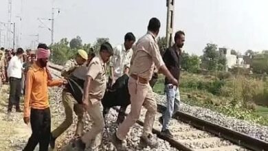 Photo of बजाना पुल के पास रेलवे ट्रैक पर तीन युवतियों की मिले की हुई शिनाख्त