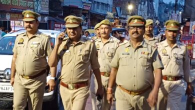 Photo of थाना घिरोर पुलिस ने कस्बा में पुलिस बल के साथ पैदल मार्च किया