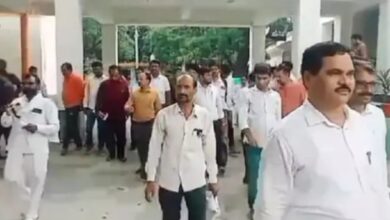 Photo of भोगांव कोतवाली प्रभारी और लेखपाल के बीच हुई झड़प का ऑडियो हुआ वायरल