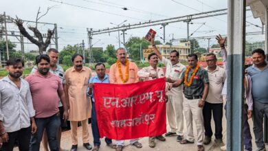 Photo of एन आर एम यू सौ साल का प्रमाणिक संगठन-नरेंद्र त्यागी