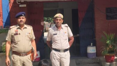 Photo of रेवाड़ी पुलिस ने अवैध हथियार के साथ एक आरोपी को किया गिरफ्तार