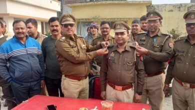 Photo of कुरावली के कंप्यूटर ऑपरेटर ग्रेड-ए शिवेद्र सिंह बने क0ऑ0 ग्रेड- (सहा. उप निरीक्षक), कंधे पर लगा स्टार