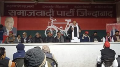 Photo of शाहजहांपुर बिजलीपुरा स्थित समाजवादी पार्टी के जिला कार्यालय पर जिला समाजवादी पार्टी व महानगर समाजवादी पार्टी की संयुक्त रूप से मासिक बैठक सपा जिला अध्यक्ष एवं पूर्व चेयरमैन श्री तनवीर खान की अध्यक्षता में संपन्न हुई