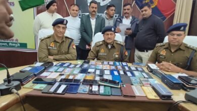 Photo of मैनपुरी पुलिस ने गुम हुए 130 एन्ड्ऑएड मोबाइल किए बरामद