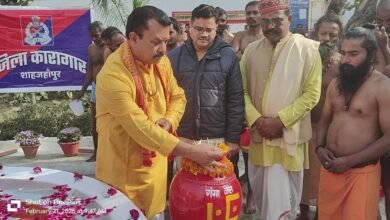Photo of पूर्ण विधि विधान एवं मंत्र उच्चारण के साथ कारागार में निरुद्ध सभी महिला एवं पुरुष बंदियों को संगम के पवित्र जल में स्नान करने का सौभाग्य प्राप्त हुआ। 