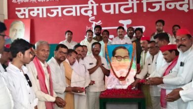 Photo of समाजवादी पार्टी के राष्ट्रीय अध्यक्ष मा.अखिलेश यादव जी के निर्देश पर संविधान निर्माता भारत रत्न बाबा साहब डॉक्टर भीमराव अंबेडकर जी की 134वीं जयंती जनपद शाहजहांपुर बिजलीपुरा स्थित समाजवादी पार्टी के जिला कार्यालय पर मनाई गई