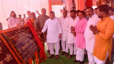 Photo of अपनी भव्यता खो चुके प्राचीन एवं पुरातात्विक महत्व के धार्मिक स्थलों का जीर्णोद्धार कराकर पुराने स्वरूप में लाने का कार्य प्रदेश सरकार कर रही है- पर्यटन एवं संस्कृति मंत्री