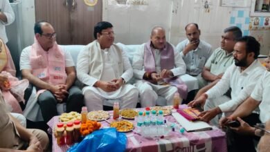 Photo of अवैध घुसपैठियों के खिलाफ ज्ञापन सौंपा गया, प्रशासन से सख्त कार्रवाई की मांग