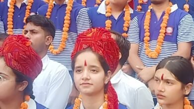 Photo of जयपुर की माही शर्मा ने 10वीं की परीक्षा में 90% अंक लाकर रचा इतिहास