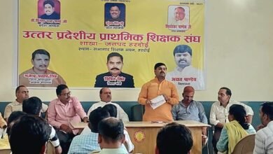 Photo of बेसिक शिक्षा विभाग की नीतियां है सरकारी स्कूलों में कम नामांकन की जिम्मेदार : अक्षत पांडेय