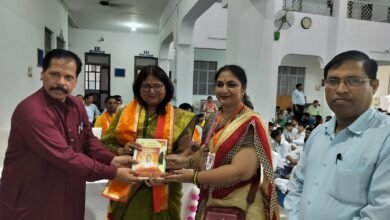 Photo of कृष्ण चन्द्र गान्धी सरस्वती विद्या मन्दिर इण्टर कॉलेज माधव कुन्ज,मथुरा में हुआ पर्यावरण संगोष्ठी एवं पौधारोपण का कार्यक्रम। 
