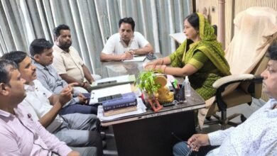 Photo of विद्युत समस्याओं पर जिला पंचायत अध्यक्ष ने अभियंताओं से की चर्चा