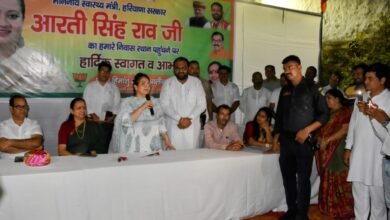 Photo of रेवाड़ी में स्वास्थ्य सेवाओं पर फोकस, सफाई अभियान में भी अग्रणी भूमिका निभा रहे विधायक लक्ष्मण यादव : आरती सिंह राव