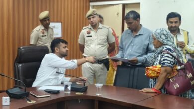 Photo of आमजन की समस्याओं का त्वरित समाधान करना जिला प्रशासन का मुख्य उद्देश्य-एडीसी