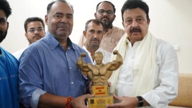 Photo of Senior Cabinet Minister Rao Narbir Singh Honoured with ‘Award of Honour’ by World Bodybuilding & Physique Sports Federation on Independence Day