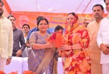 Photo of समाज कल्याण विभाग द्वारा संचालित मुख्यमंत्री सामूहिक विवाह योजनान्तर्गत विकास खण्ड परिसर शाहाबाद में हुआ आयोजन