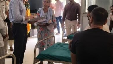 Photo of नशा मुक्ति केंद्र का दौरा कर सीजेएम अमित वर्मा ने की समीक्षा