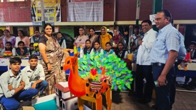 Photo of बेस्ट आउट ऑफ वेस्ट के तहत वेस्ट मटेरियल के लिए रावमावि पाल्हावास में प्रदर्शनी का आयोजन