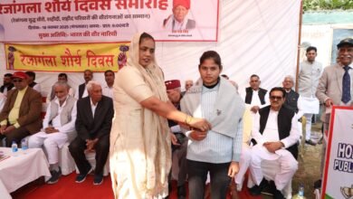 Photo of रेजांगला शौर्य दिवस पर 63 शहीद परिजनों का सम्मान