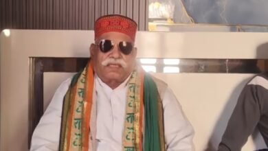 Photo of पेट्रोल पंप पर पेट्रोल कम देने और मारपीट करने के संदर्भ में भाकियु के राष्ट्रीय अध्यक्ष ठा भानु प्रताप सिंह का बयान