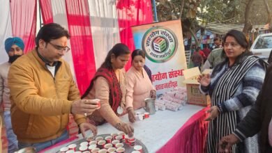 Photo of सहयोग संस्था की ओर से लगातार चाय और कंबल वितरण का कैंप जारी