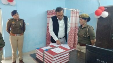 Photo of जिलाधिकारी ने थाना कटरा का किया औचक निरीक्षण, व्यवस्थाओं का लिया जायजा