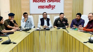 Photo of शाहजहांपुर में होली पर लाट साहब के जुलूस में 550 लोग खराब कर सकते माहौल, पुलिस ने जारी किए रेड कार्ड 