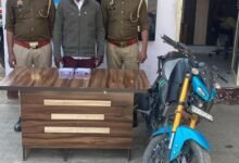 Photo of शाहबाद पुलिस की मुस्तैदी से लूटकांड का पर्दाफाश, सभासद की बहू से छीना गया कुंडल(झाला) बरामद