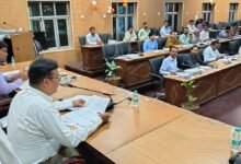 Photo of मैनपुरी: डीएम की बैंकर्स को कड़ी चेतावनी; सरकारी योजनाओं में लापरवाही पर होगी कठोर कार्रवाई