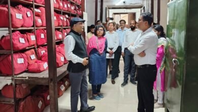 Photo of कार्मिकों की सेवा-पुस्तिका, भविष्य निधि पासबुक तत्काल अपडेट की जाए, दायरा के अनुसार हो वादों का निस्तारण- आयुक्त आगरा मंडल आगरा।