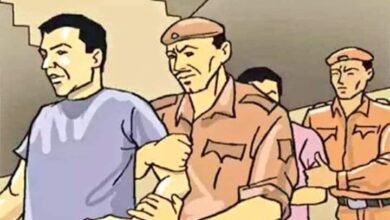 Photo of सार्वजनिक स्थान पर हुड़दंग मचाने वाले दो आरोपी गिरफ्तार