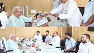 Photo of राज्यपाल आनंदीबेन पटेल से किसान कौशल मिश्रा की मुलाकात, काले आलू की खेती को लेकर हुई चर्चा