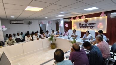 Photo of फार्मर रजिस्ट्री अभियान में शत-प्रतिशत किसान पंजीकरण कराएं: धर्मेंद्र प्रताप सिंह डीएम 