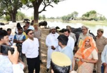 Photo of मोहम्मदाबाद की 6 एकड़ क्षेत्र में झील बनेगी इको टूरिज्म का नया केंद्र, जिलाधिकारी ने मुख्य विकास अधिकारी के साथ किया निरीक्षण