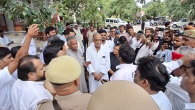 Photo of योगीराज में ‘खाकी’ के पहरे में लोकतंत्र का कत्ल: रजनीश गुप्ता