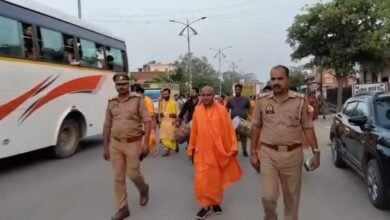 Photo of टेढ़ेश्वर नाथ से कात्यायनी शक्तिपीठ तक निकाली गई भव्य कलश यात्रा 