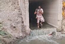 Photo of नाला, नौटंकी और ‘कॉकरोच क्रांति’