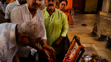 Photo of “रहने सदा दहर में आता नहीं कोई, जैसे गए हो तुम, जाता नहीं कोई…”