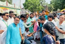 Photo of युवा कांग्रेस एवं एनएसयूआई ने संयुक्त रूप से अमेरिका में भारतीय झंडे के अपमान का किया जोरदार विरोध