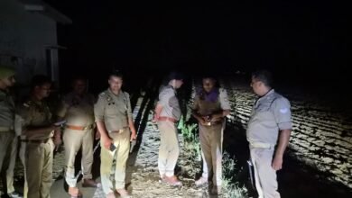 Photo of एक वर्षीय बच्ची से दुष्कर्म के आरोपी को मुठभेड़ के बाद दबोचा, दोनों पैरों में लगी गोली