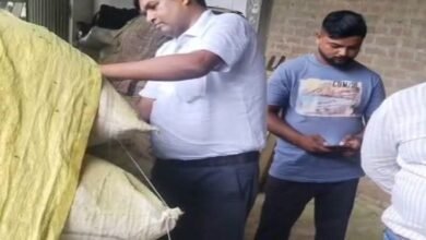 Photo of शाहजहांपुर: खराब सौंफ को केमिकल से हरा कर बेचा जा-रहा, खाद्य विभाग ने छापा मारा, 40 क्विंटल सौंफ और 5.5 किलो केमिकल जब्त