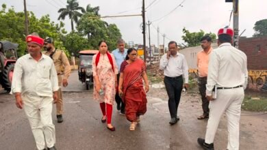 Photo of महापौर ने नगर निगम कार्यालय के आसपास वर्षा से प्रभावित क्षेत्र का किया निरीक्षण, दिए आवश्यक दिशा-निर्देश