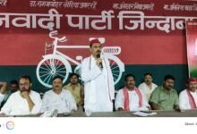 Photo of सपा की मासिक बैठक में उठा किसानों की खाद का मुद्दा और अन्य जनसमस्याओं पर हुई चर्चा