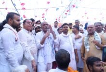 Photo of कांग्रेस के संविधान बचाओ संवाद कार्यक्रम में मूसलाधार बारिश के बीच उमड़ा जनसैलाब