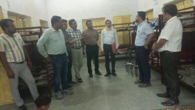 Photo of सीडीओ उत्कर्ष द्विवेदी ने महिला कल्याण विभाग की संस्थाओं का किया निरीक्षण,जारी किए निर्देश