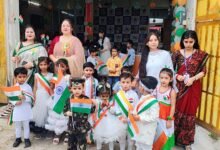Photo of स्वतंत्रता दिवस पर किड ज़ोन इंटरनेशनल स्कूल में देशभक्ति की धूम