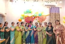 Photo of ओमर बैश्य समाज की ओर से तीज का उत्सव नगर के एक रेस्टोरेन्ट मे मनाया
